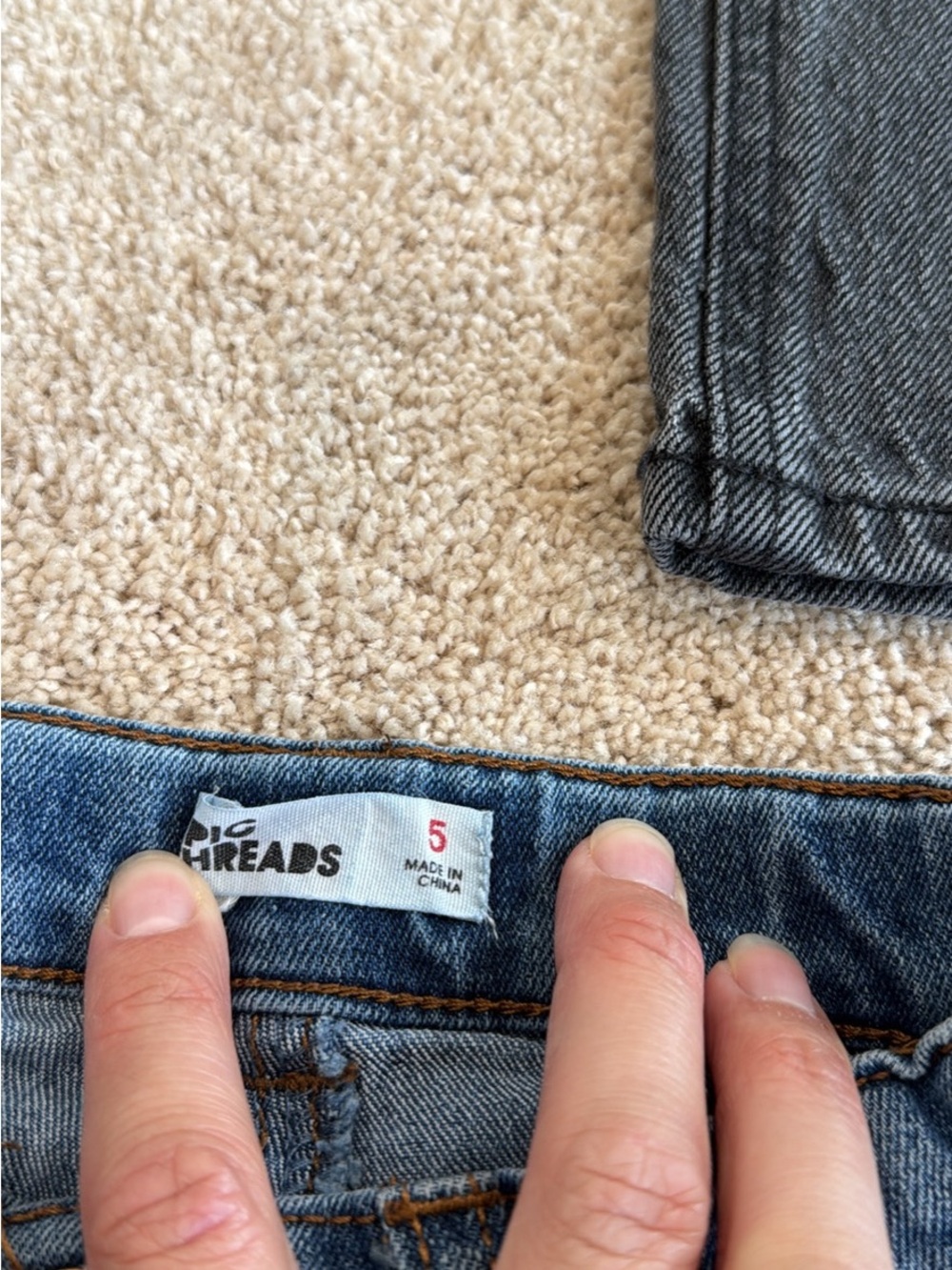 Boys 5T Pants Bundle - 4 pieces - Picture 3 of 11
